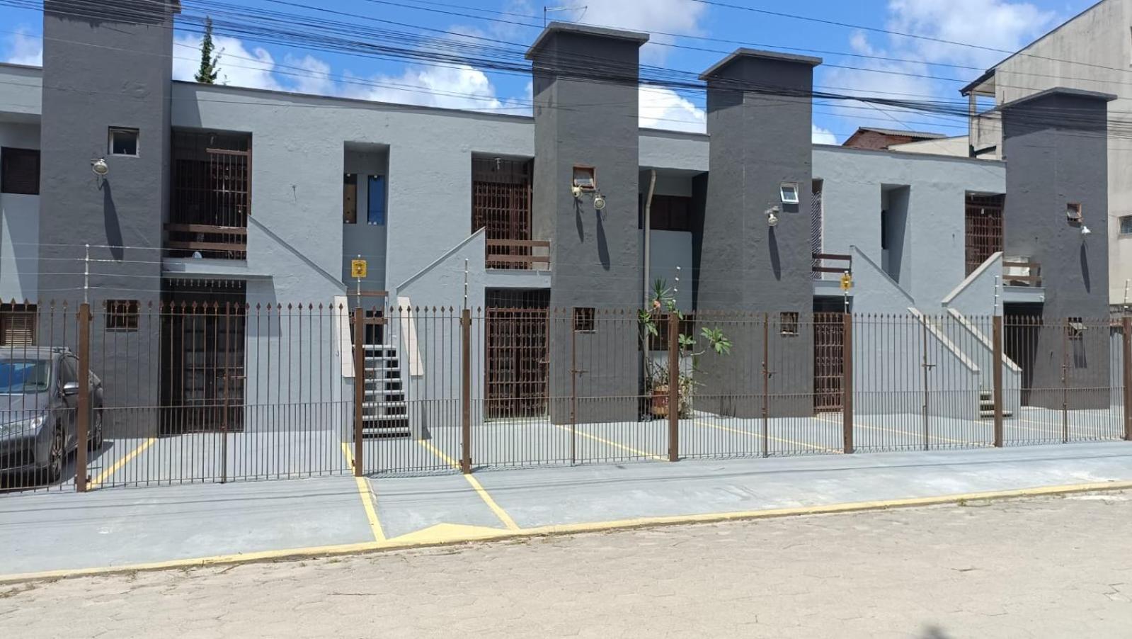Apartamento Em Com Ar Condicionado No Itagua *